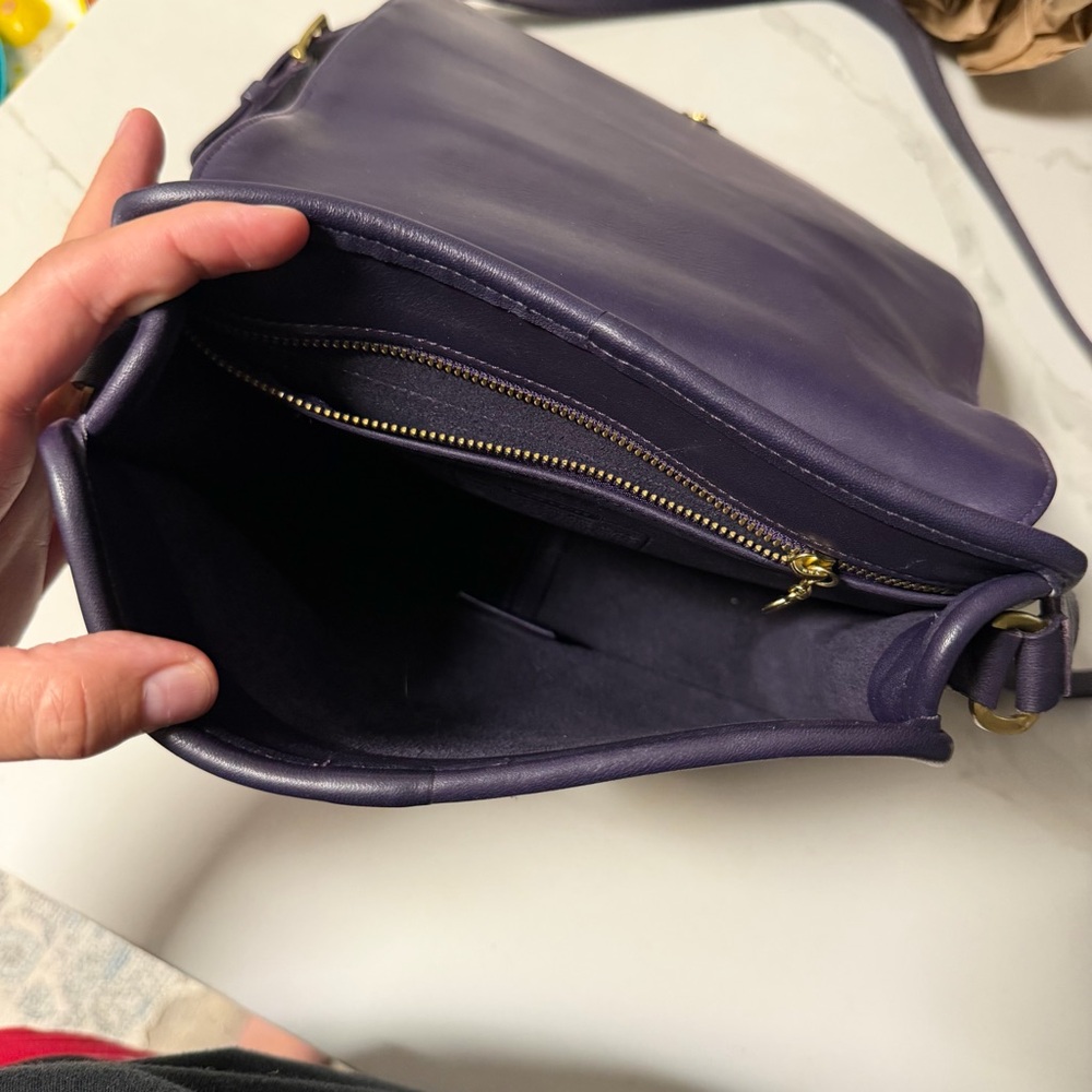 Vintage Coach Tribeca Flap (EGGPLANT) - Picture 12 of 16